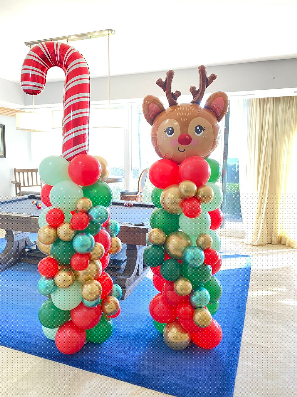 Christmas Character Balloon Column Foil Topper