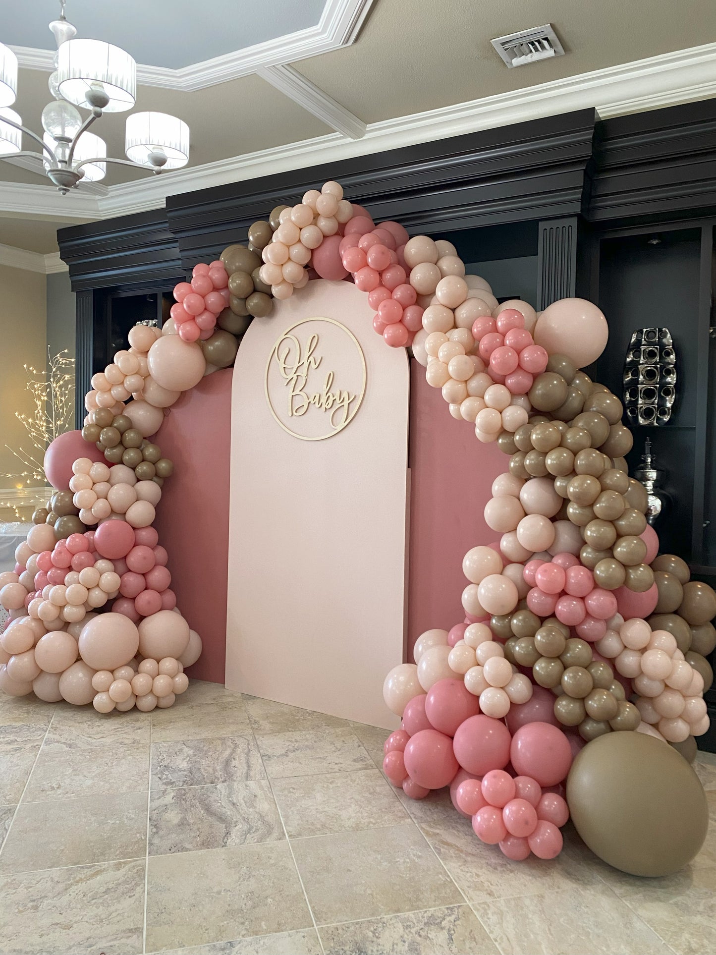 Organic Plus Balloon Garland