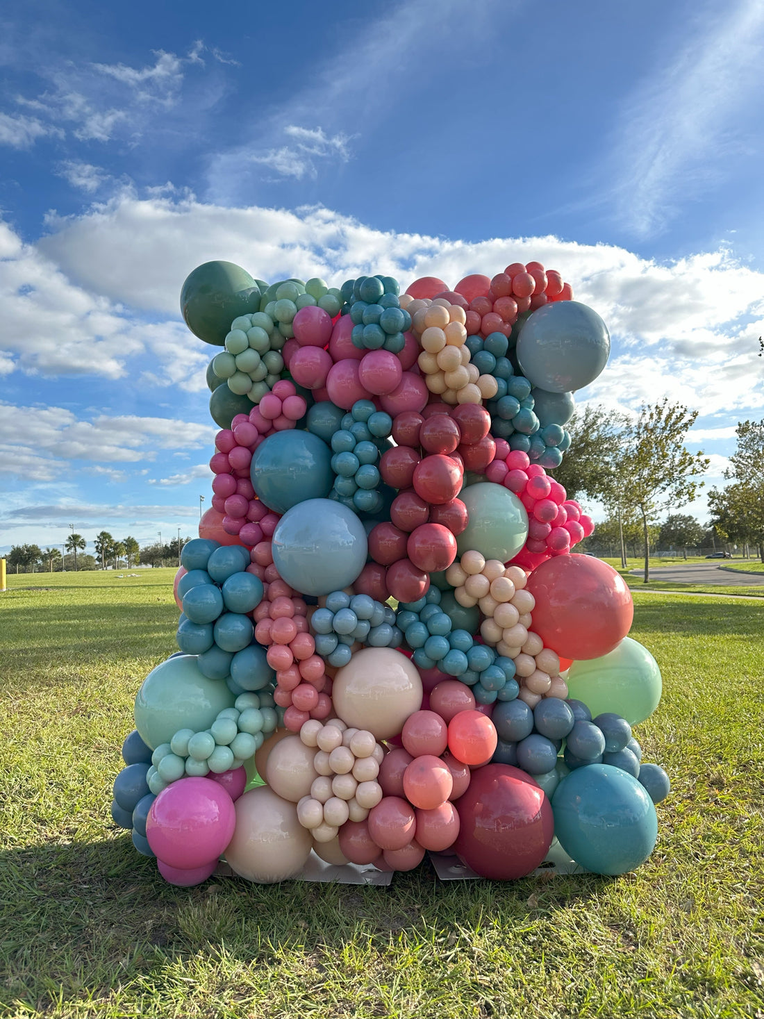 Balloon Walls & Backdrops in Chicago & Surrounding Illinois Suburbs