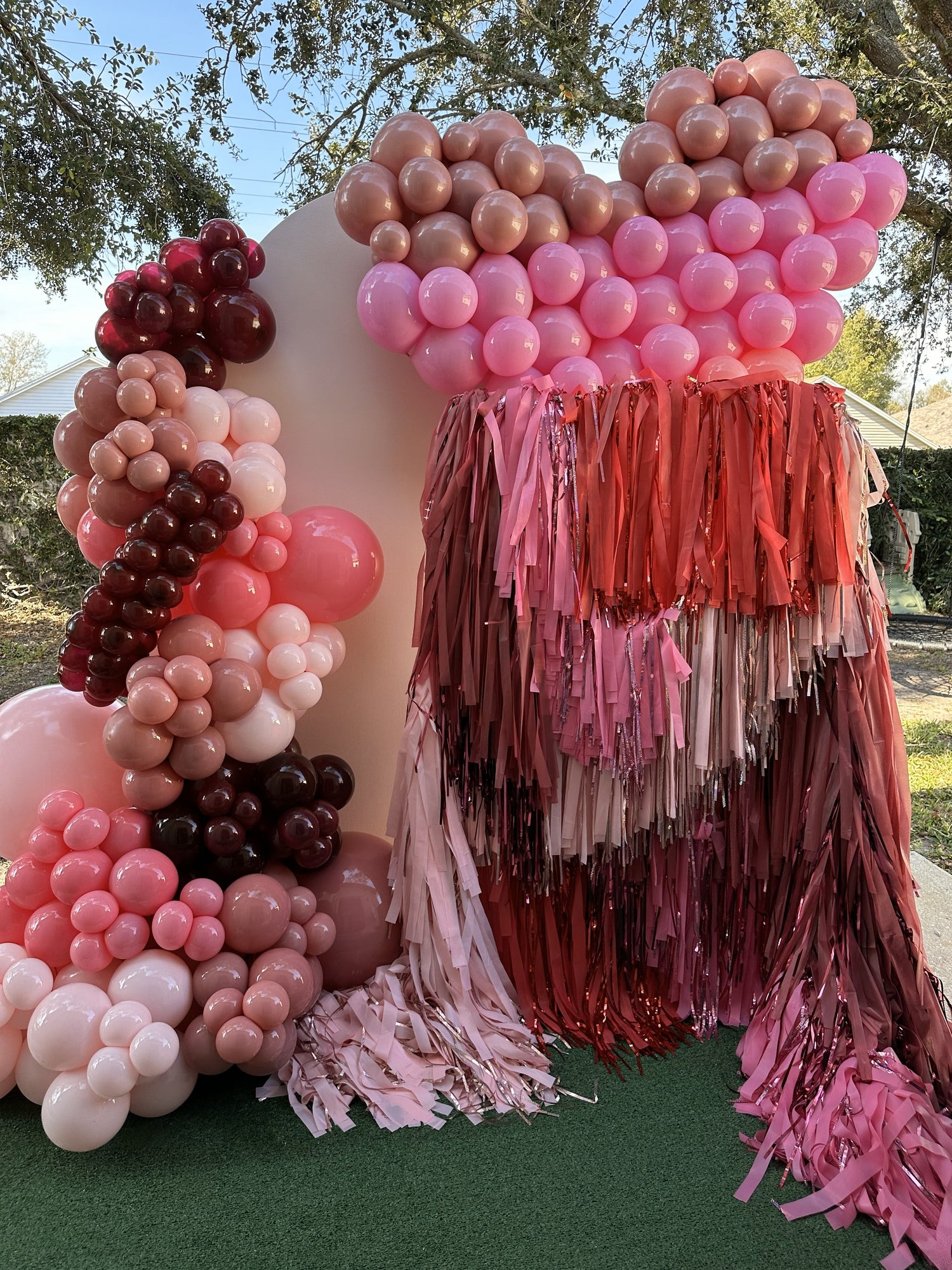 Love & Anniversary Balloon Decor